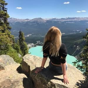 Meet your Posher, Daria